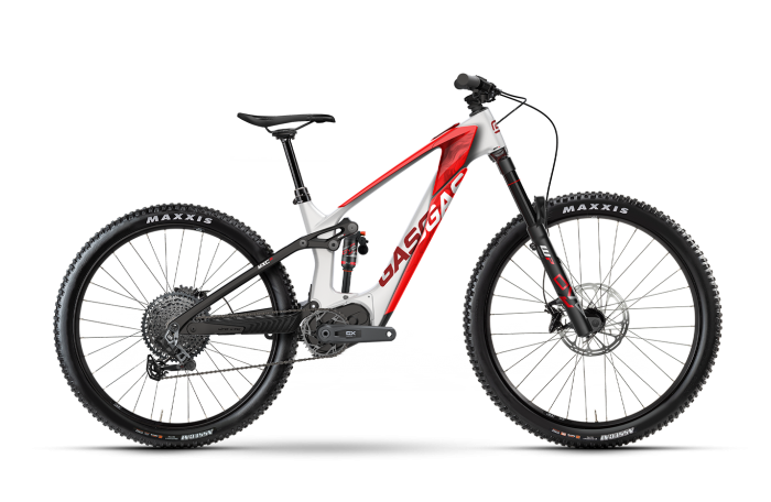 vélo électrique GASGAS trail carbone MXC 5 nouveauté 2024 blanc rouge